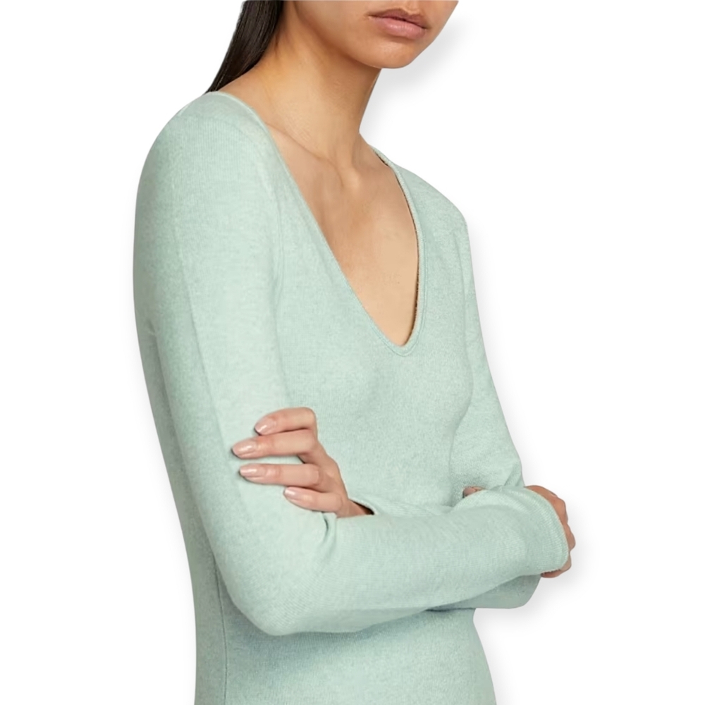 SAKS FIFTH AVENUE Cashmere Mint Green V-neck Sweater